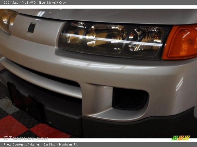Silver Nickel / Gray 2004 Saturn VUE AWD