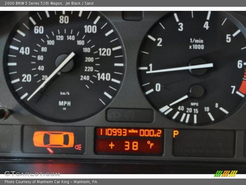 Jet Black / Sand 2000 BMW 5 Series 528i Wagon