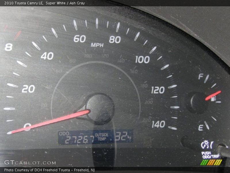 Super White / Ash Gray 2010 Toyota Camry LE