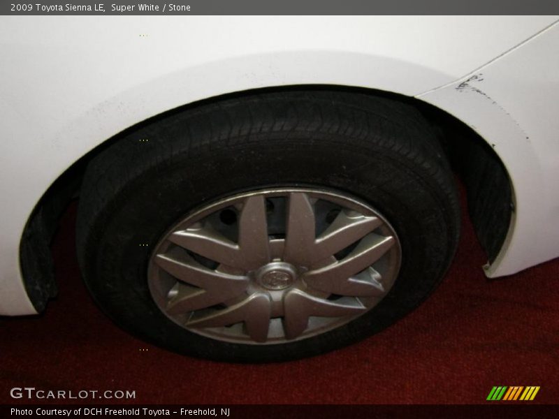 Super White / Stone 2009 Toyota Sienna LE