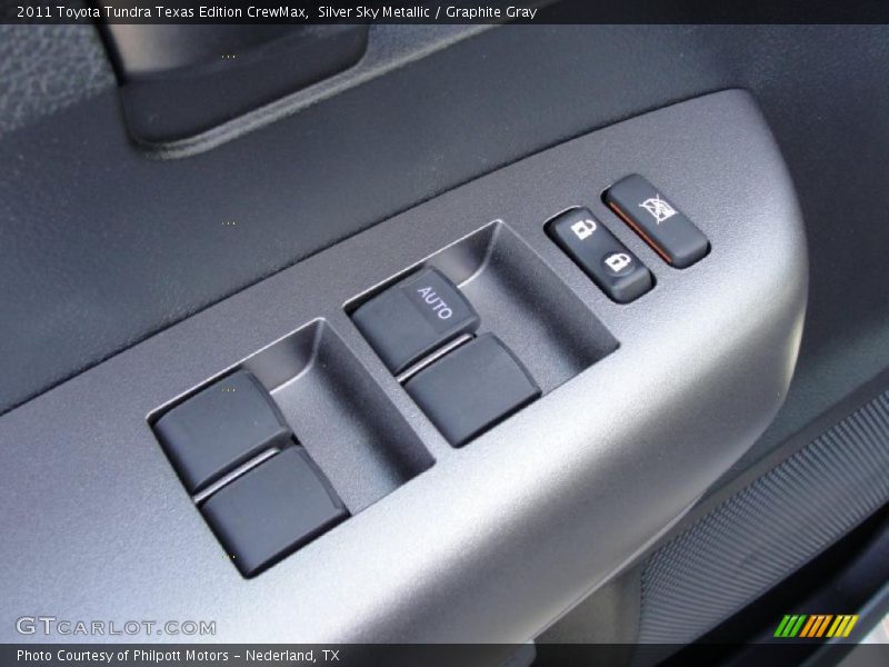 Silver Sky Metallic / Graphite Gray 2011 Toyota Tundra Texas Edition CrewMax