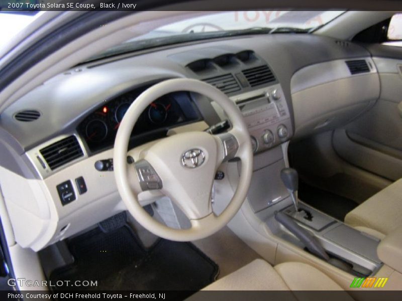 Black / Ivory 2007 Toyota Solara SE Coupe