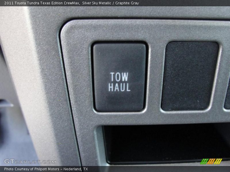 Silver Sky Metallic / Graphite Gray 2011 Toyota Tundra Texas Edition CrewMax