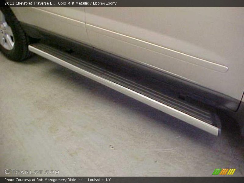 Gold Mist Metallic / Ebony/Ebony 2011 Chevrolet Traverse LT
