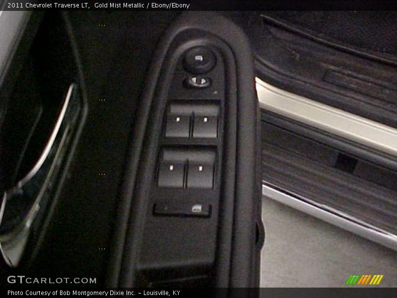 Gold Mist Metallic / Ebony/Ebony 2011 Chevrolet Traverse LT