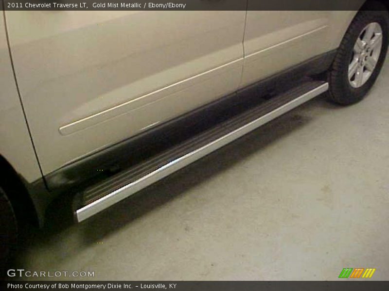 Gold Mist Metallic / Ebony/Ebony 2011 Chevrolet Traverse LT