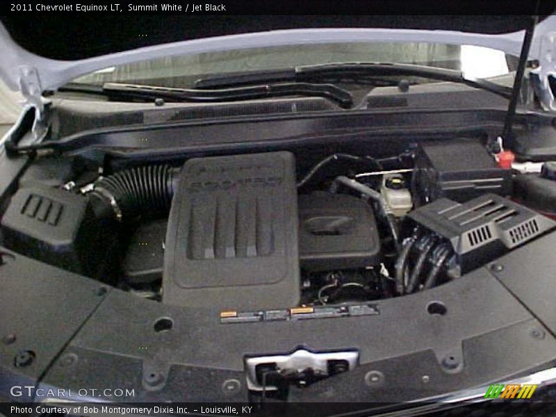 Summit White / Jet Black 2011 Chevrolet Equinox LT