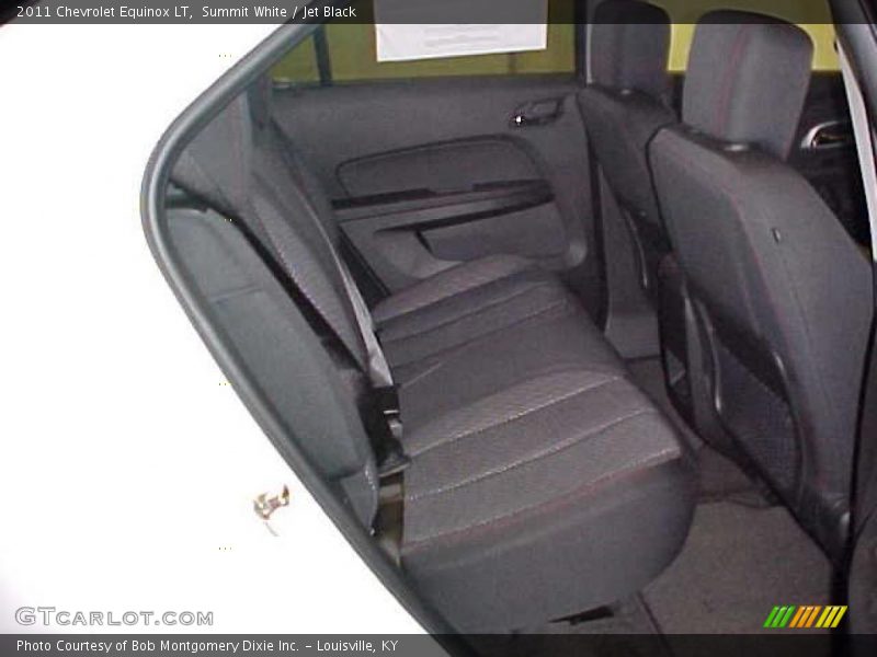 Summit White / Jet Black 2011 Chevrolet Equinox LT