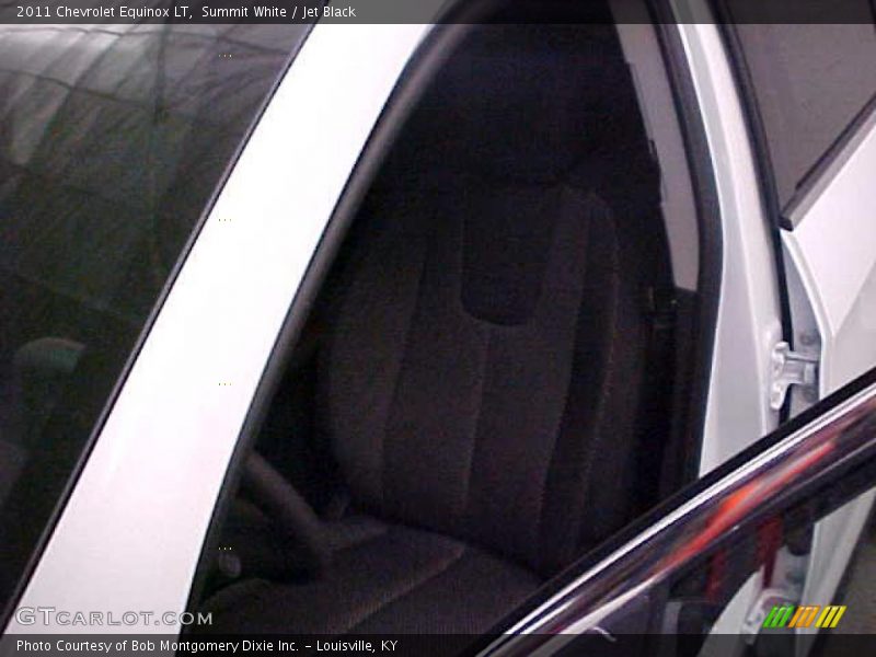Summit White / Jet Black 2011 Chevrolet Equinox LT