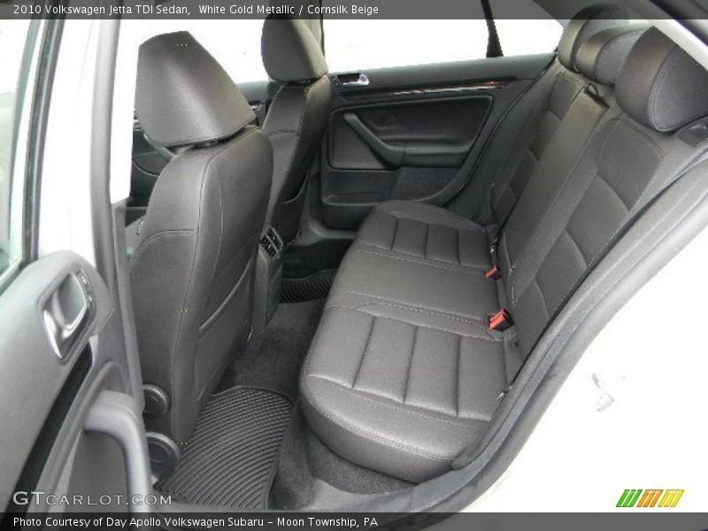 White Gold Metallic / Cornsilk Beige 2010 Volkswagen Jetta TDI Sedan