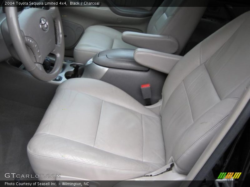 Black / Charcoal 2004 Toyota Sequoia Limited 4x4