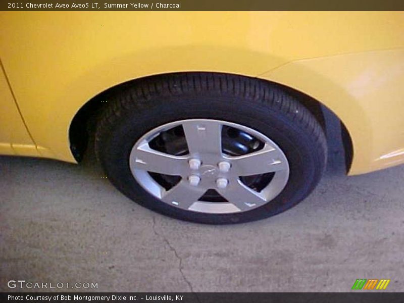 Summer Yellow / Charcoal 2011 Chevrolet Aveo Aveo5 LT