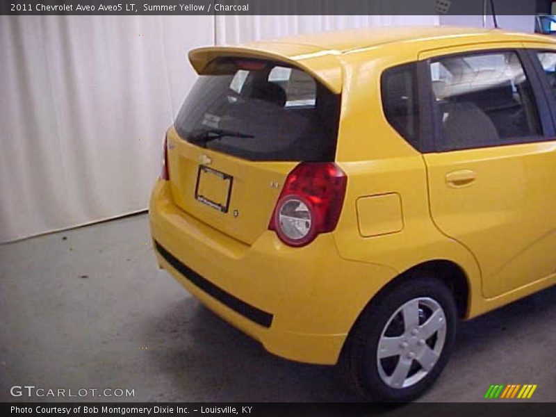 Summer Yellow / Charcoal 2011 Chevrolet Aveo Aveo5 LT
