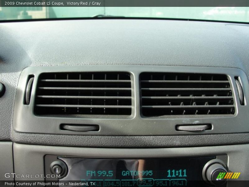 Victory Red / Gray 2009 Chevrolet Cobalt LS Coupe