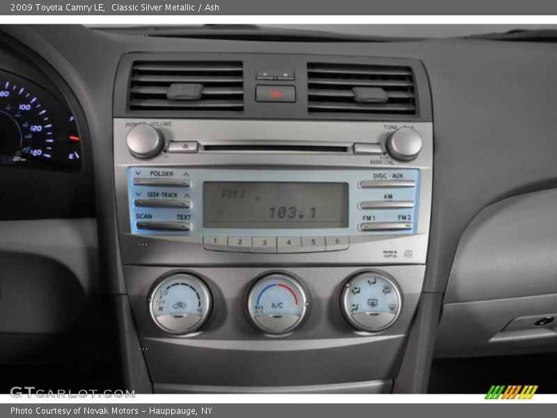 Classic Silver Metallic / Ash 2009 Toyota Camry LE