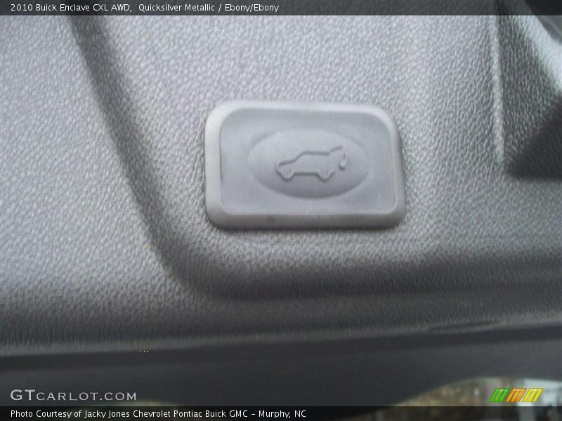 Quicksilver Metallic / Ebony/Ebony 2010 Buick Enclave CXL AWD