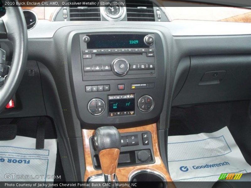 Quicksilver Metallic / Ebony/Ebony 2010 Buick Enclave CXL AWD