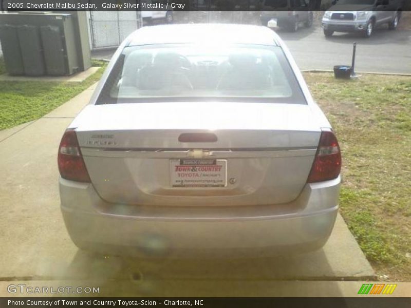 Galaxy Silver Metallic / Gray 2005 Chevrolet Malibu Sedan