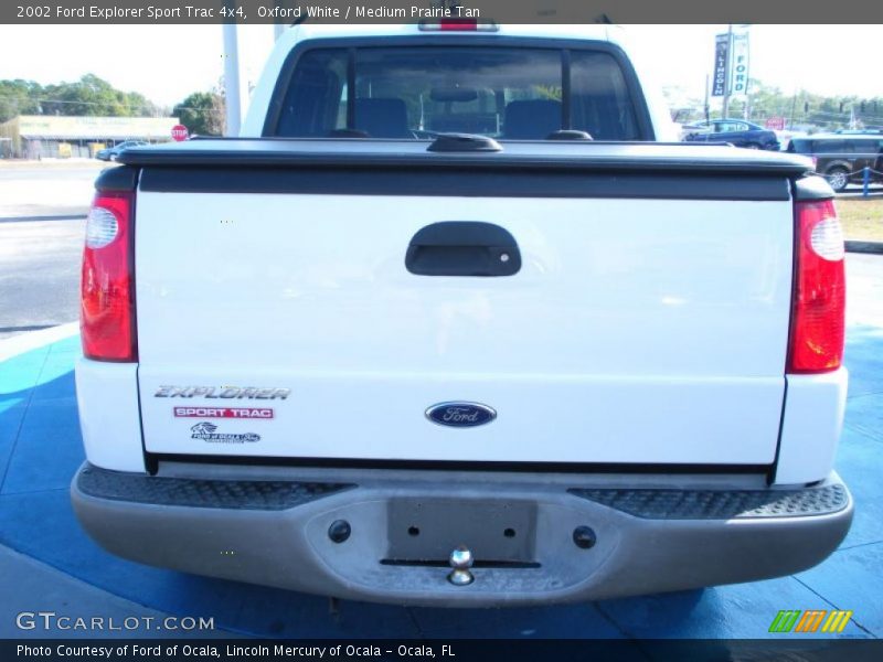 Oxford White / Medium Prairie Tan 2002 Ford Explorer Sport Trac 4x4