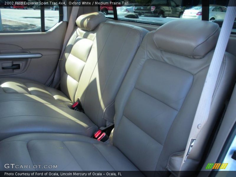 Oxford White / Medium Prairie Tan 2002 Ford Explorer Sport Trac 4x4
