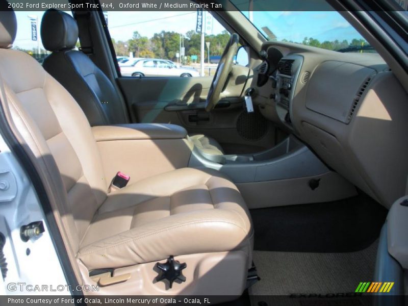 Oxford White / Medium Prairie Tan 2002 Ford Explorer Sport Trac 4x4