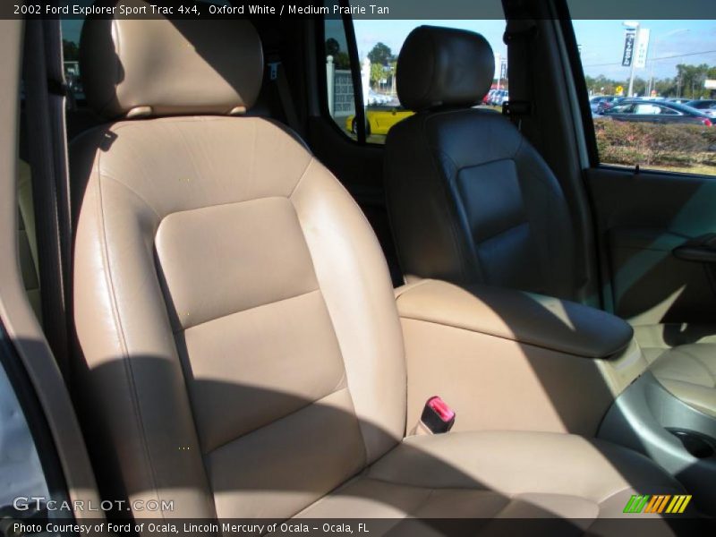 Oxford White / Medium Prairie Tan 2002 Ford Explorer Sport Trac 4x4