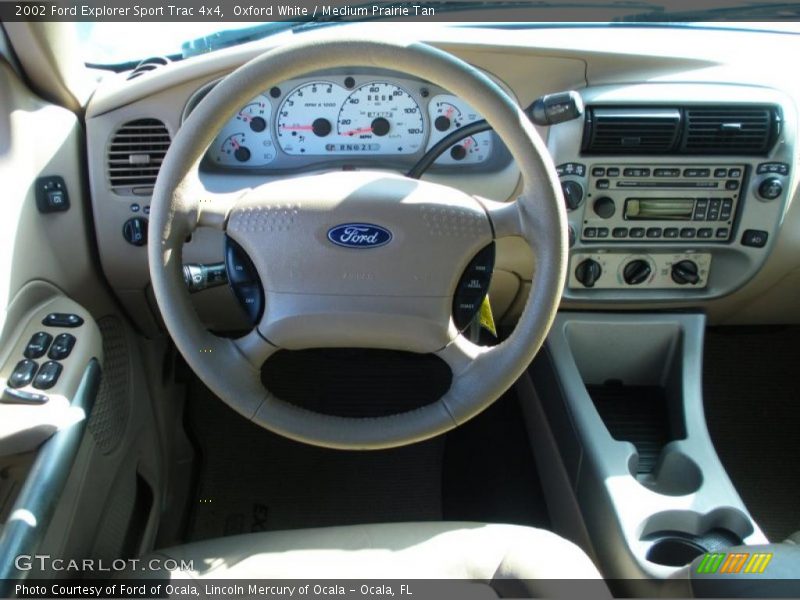 Oxford White / Medium Prairie Tan 2002 Ford Explorer Sport Trac 4x4