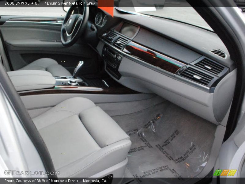 Titanium Silver Metallic / Grey 2008 BMW X5 4.8i