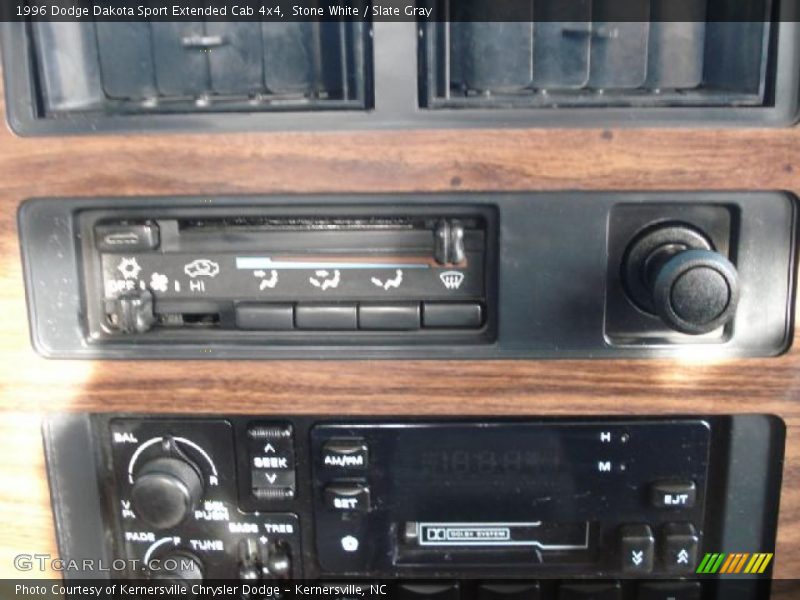 Stone White / Slate Gray 1996 Dodge Dakota Sport Extended Cab 4x4
