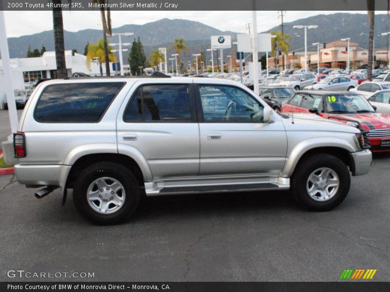 Millennium Silver Metallic / Gray 2000 Toyota 4Runner SR5