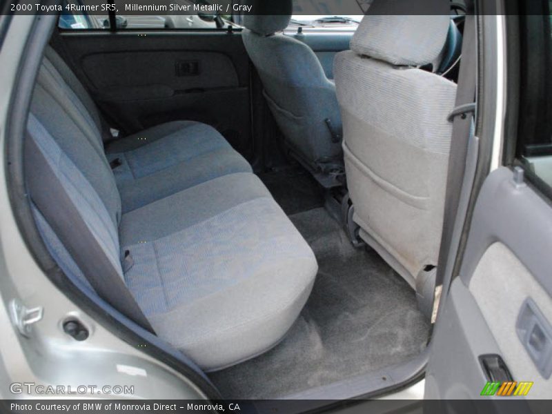 Millennium Silver Metallic / Gray 2000 Toyota 4Runner SR5