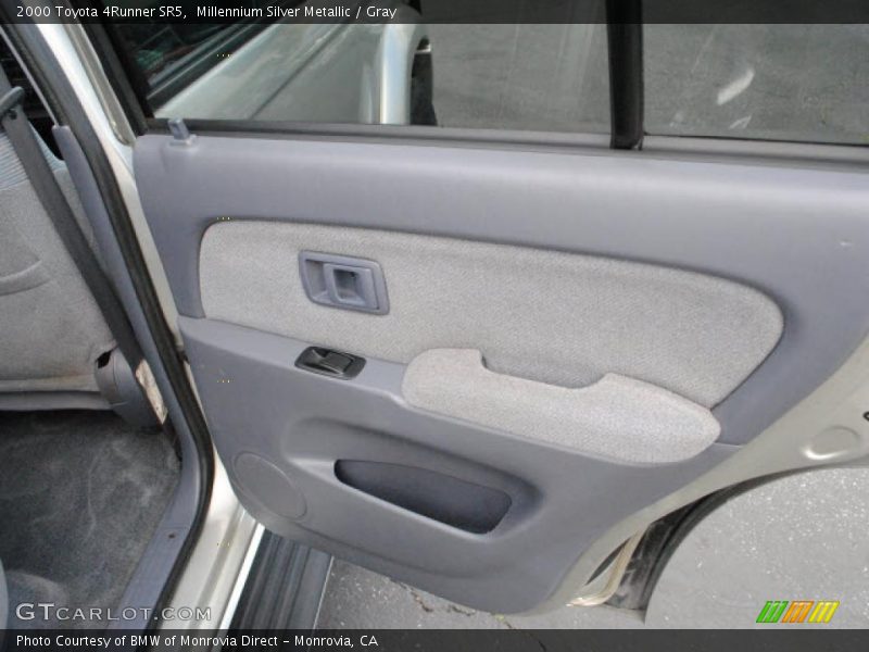 Millennium Silver Metallic / Gray 2000 Toyota 4Runner SR5