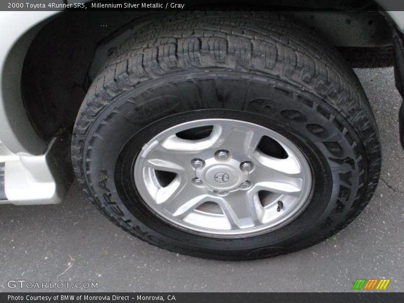Millennium Silver Metallic / Gray 2000 Toyota 4Runner SR5