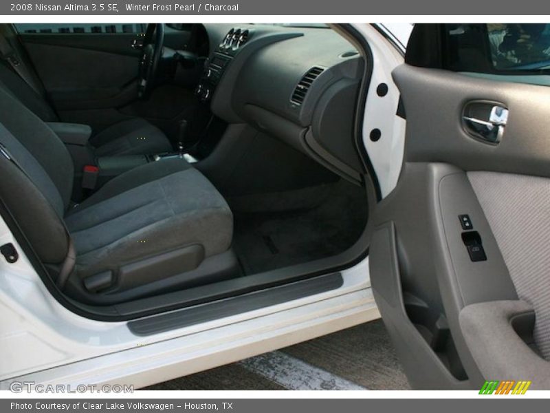 Winter Frost Pearl / Charcoal 2008 Nissan Altima 3.5 SE