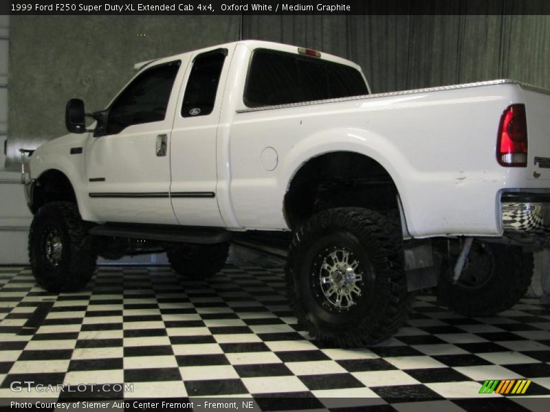 Oxford White / Medium Graphite 1999 Ford F250 Super Duty XL Extended Cab 4x4