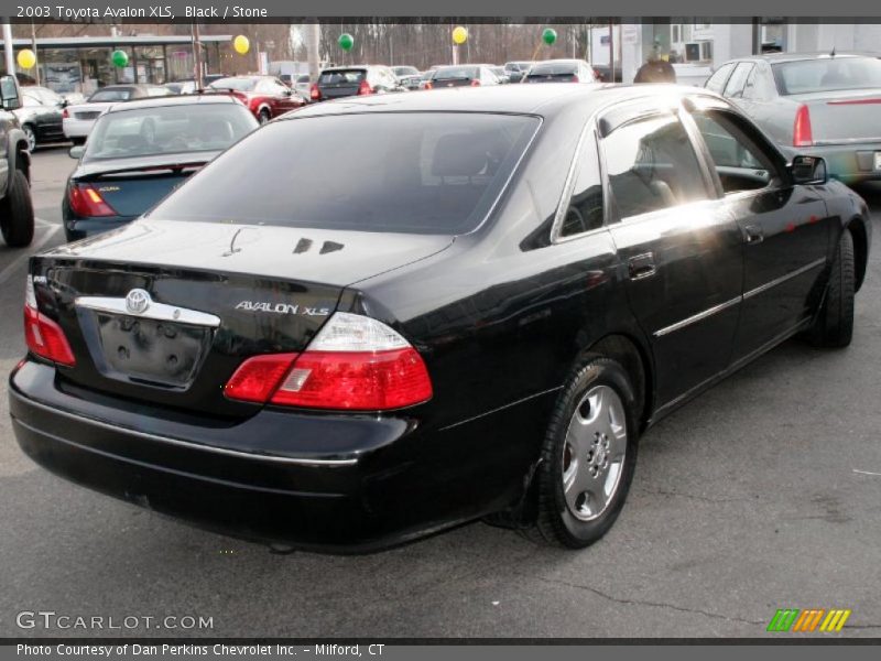 Black / Stone 2003 Toyota Avalon XLS