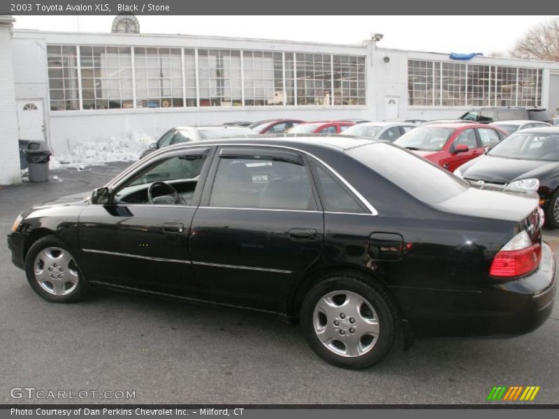 Black / Stone 2003 Toyota Avalon XLS