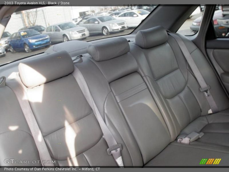 Black / Stone 2003 Toyota Avalon XLS