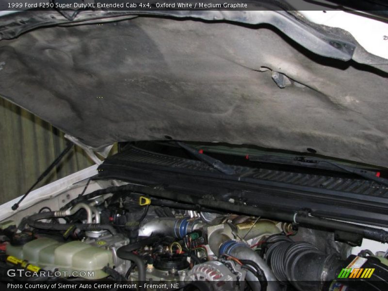 Oxford White / Medium Graphite 1999 Ford F250 Super Duty XL Extended Cab 4x4