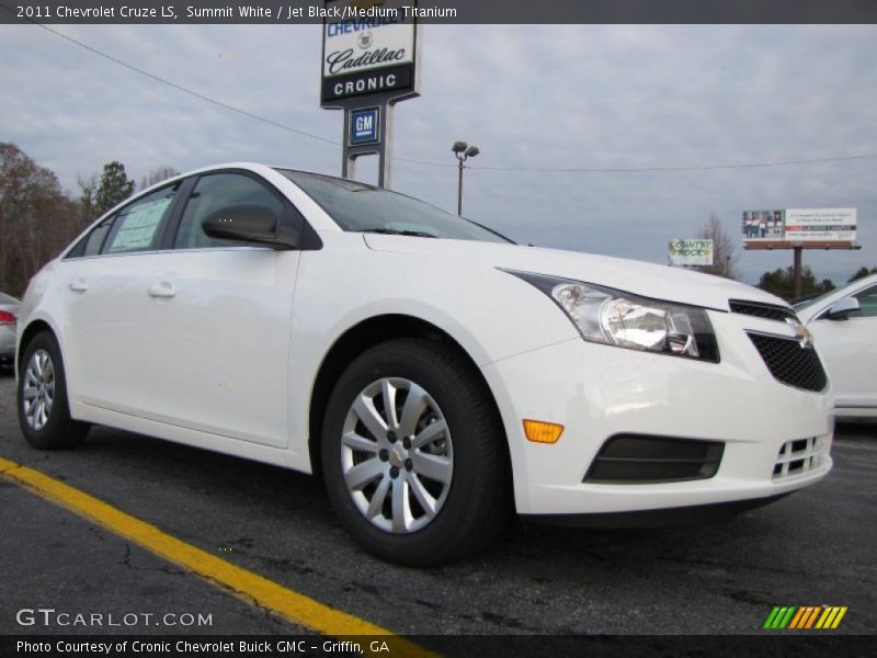 Summit White / Jet Black/Medium Titanium 2011 Chevrolet Cruze LS