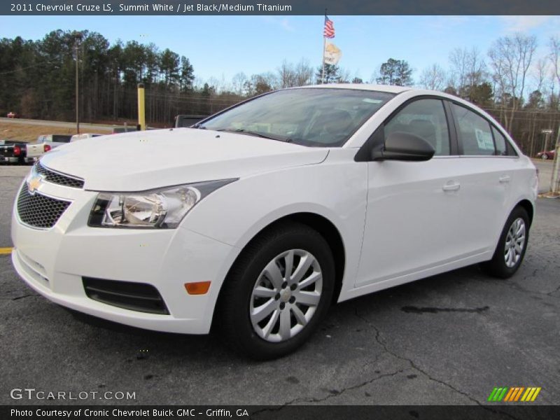 Summit White / Jet Black/Medium Titanium 2011 Chevrolet Cruze LS