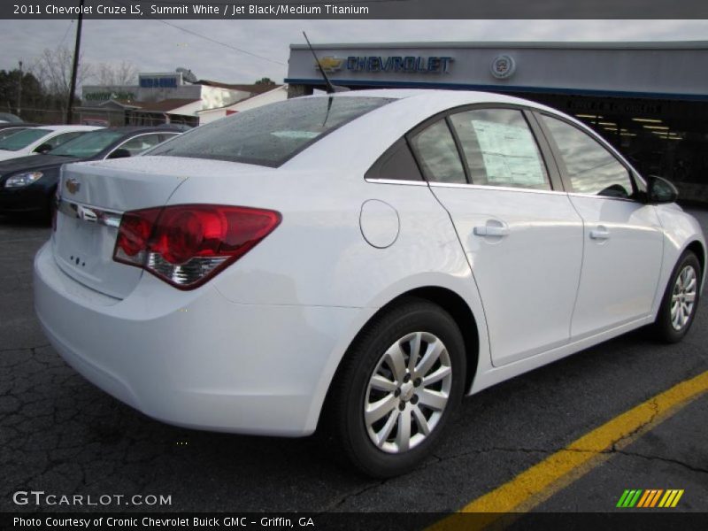 Summit White / Jet Black/Medium Titanium 2011 Chevrolet Cruze LS