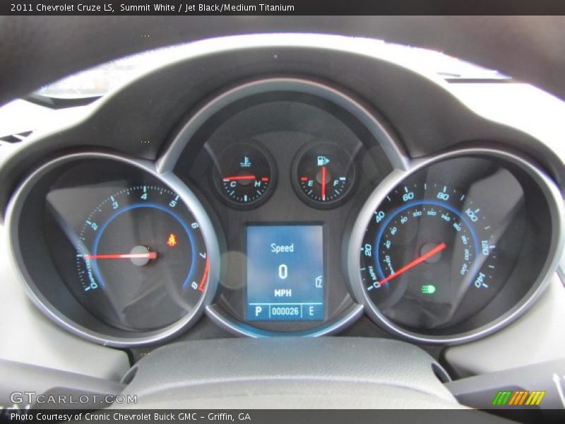 Summit White / Jet Black/Medium Titanium 2011 Chevrolet Cruze LS