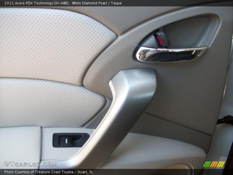 White Diamond Pearl / Taupe 2011 Acura RDX Technology SH-AWD