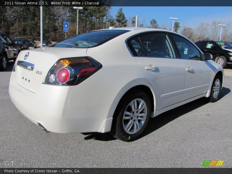 Winter Frost White / Charcoal 2011 Nissan Altima 2.5 S