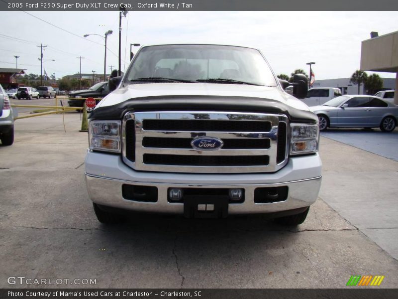 Oxford White / Tan 2005 Ford F250 Super Duty XLT Crew Cab