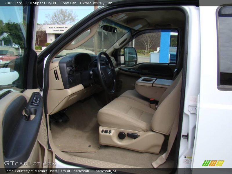 Oxford White / Tan 2005 Ford F250 Super Duty XLT Crew Cab