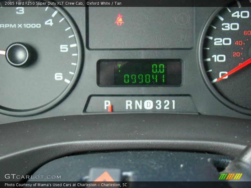 Oxford White / Tan 2005 Ford F250 Super Duty XLT Crew Cab
