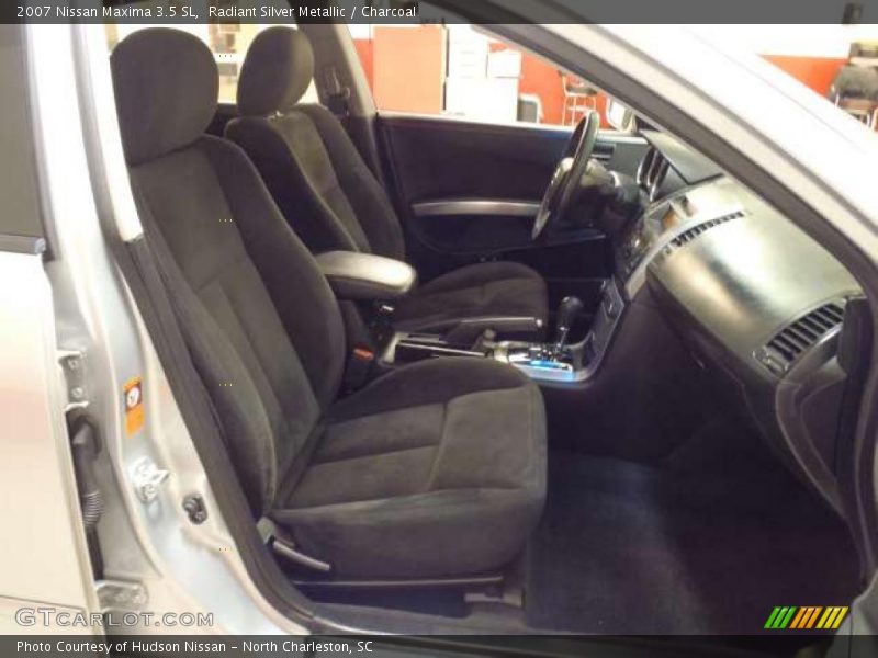 Radiant Silver Metallic / Charcoal 2007 Nissan Maxima 3.5 SL