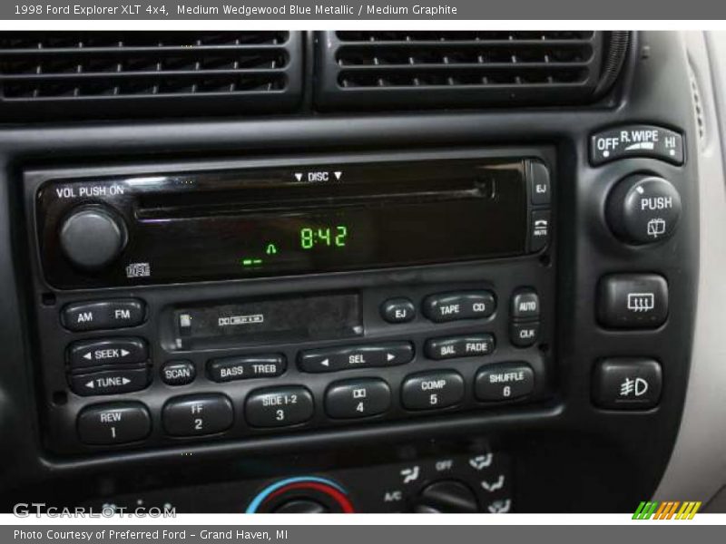 Medium Wedgewood Blue Metallic / Medium Graphite 1998 Ford Explorer XLT 4x4